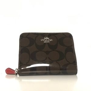 COACH SMALL ZIP AROUND WALLET IN SIGNATURE CANVAS